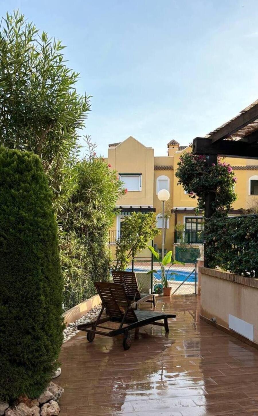 House Laguna Roja With Sun Terrace Torrevieja Exterior foto
